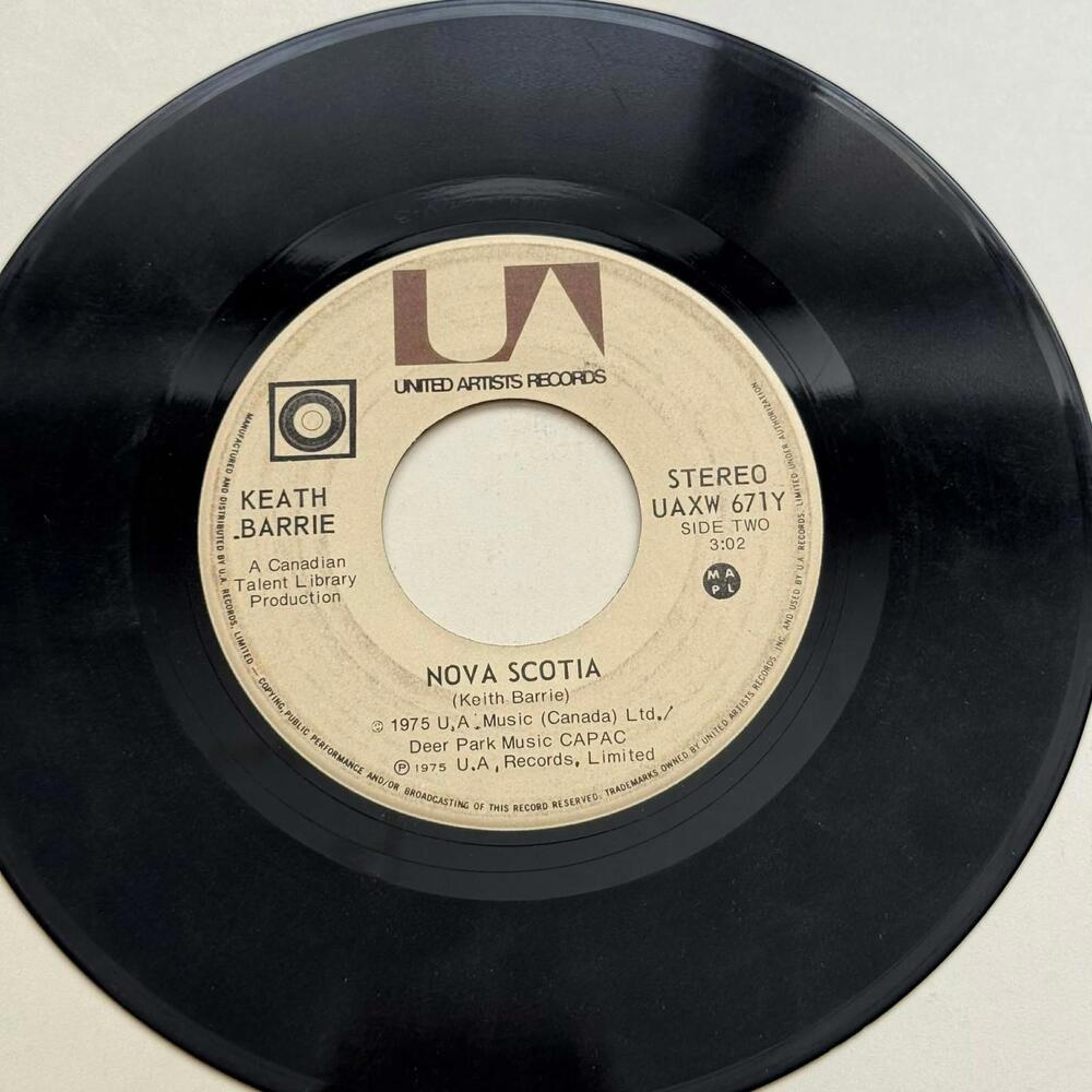 Keith Barrie - I Would Love to Love You/Nova Scotia 45rpm VG+ R23
